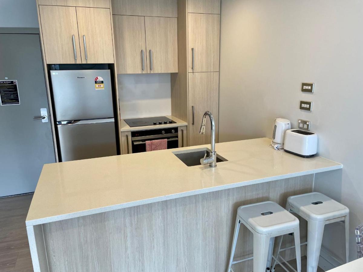 Modern 2 Bedroom Apartment 1 Minute To Skytower Окленд Екстер'єр фото